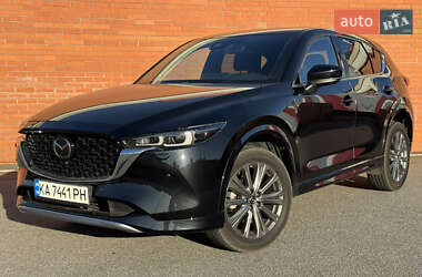 Позашляховик / Кросовер Mazda CX-5 2024 в 