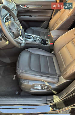 Позашляховик / Кросовер Mazda CX-5 2024 в 