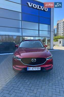 Позашляховик / Кросовер Mazda CX-5 2019 в 