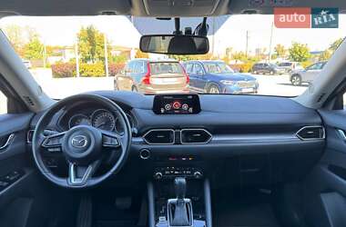 Позашляховик / Кросовер Mazda CX-5 2019 в 