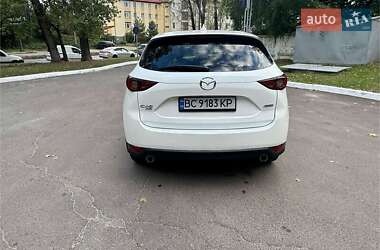Позашляховик / Кросовер Mazda CX-5 2017 в 