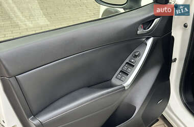 Позашляховик / Кросовер Mazda CX-5 2012 в 