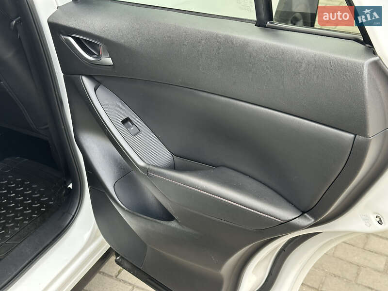 Позашляховик / Кросовер Mazda CX-5 2012 в Луцьку