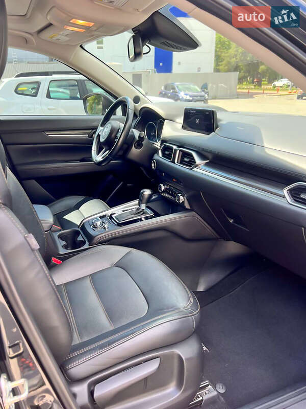 Позашляховик / Кросовер Mazda CX-5 2017 в Києві