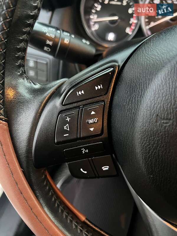 Внедорожник / Кроссовер Mazda CX-5 2012 в Черновцах