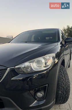 Позашляховик / Кросовер Mazda CX-5 2014 в 