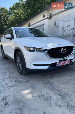 Внедорожник / Кроссовер Mazda CX-5 2017 в Львове