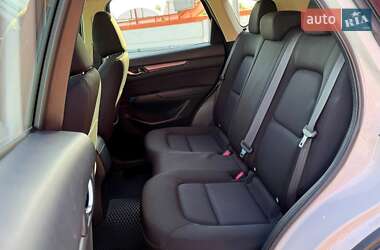 Позашляховик / Кросовер Mazda CX-5 2019 в 