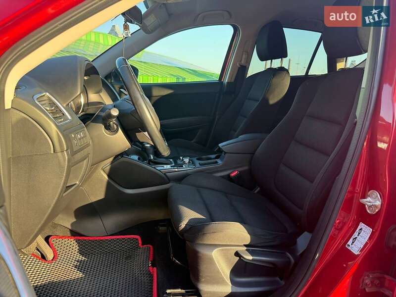 Внедорожник / Кроссовер Mazda CX-5 2017 в Киеве