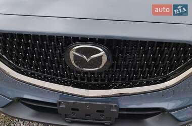 Внедорожник / Кроссовер Mazda CX-5 2021 в 