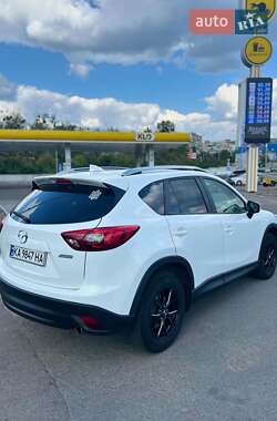 Позашляховик / Кросовер Mazda CX-5 2015 в 