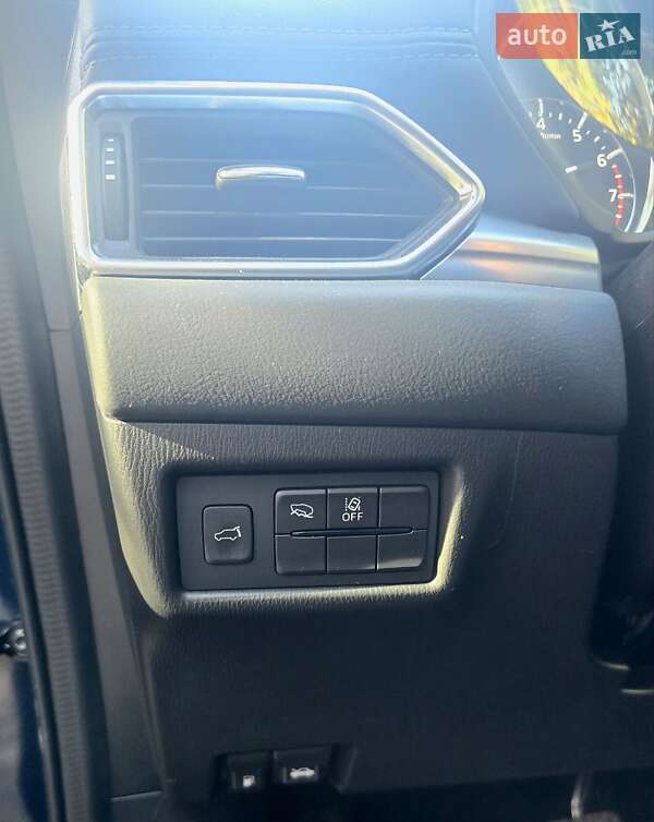 Внедорожник / Кроссовер Mazda CX-5 2023 в Днепре