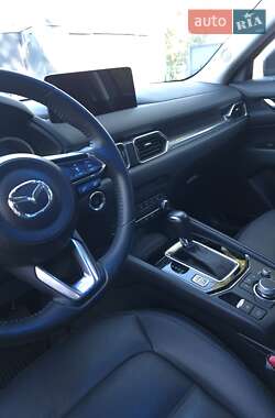 Внедорожник / Кроссовер Mazda CX-5 2023 в 