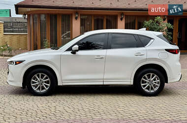 Внедорожник / Кроссовер Mazda CX-5 2023 в 