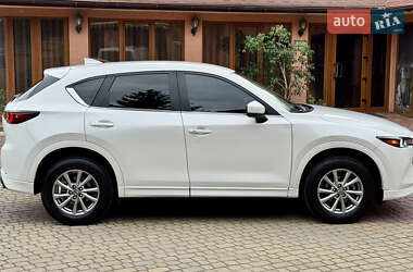 Внедорожник / Кроссовер Mazda CX-5 2023 в 