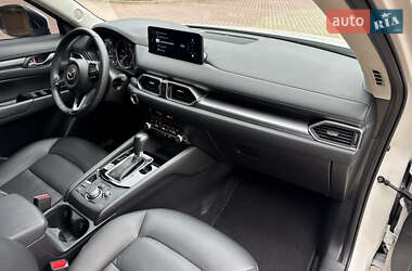 Внедорожник / Кроссовер Mazda CX-5 2023 в 