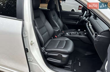 Внедорожник / Кроссовер Mazda CX-5 2023 в 