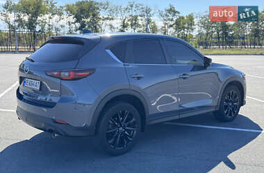 Позашляховик / Кросовер Mazda CX-5 2022 в 