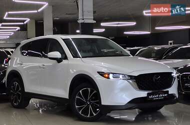 Позашляховик / Кросовер Mazda CX-5 2022 в 
