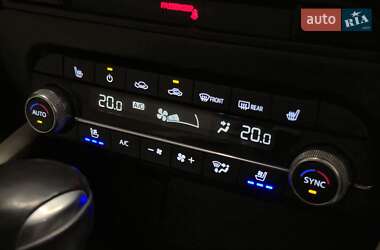 Позашляховик / Кросовер Mazda CX-5 2022 в 