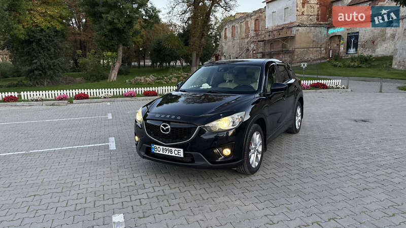 Позашляховик / Кросовер Mazda CX-5 2014 в 
