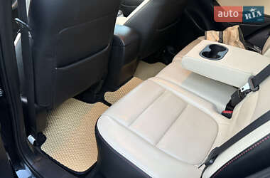 Позашляховик / Кросовер Mazda CX-5 2014 в 