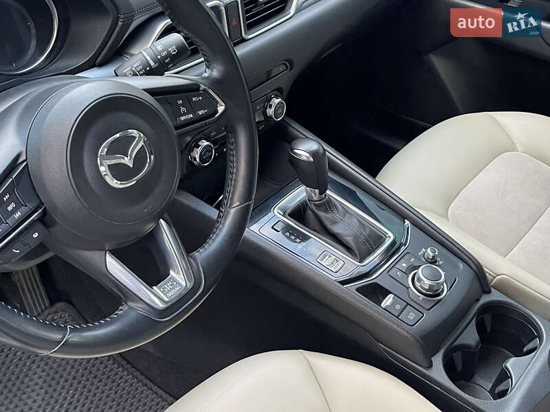 Внедорожник / Кроссовер Mazda CX-5 2017 в Одессе фото 23 Внедорожник / Кроссовер Mazda CX-5 2017 в Одессе
