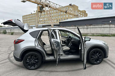 Позашляховик / Кросовер Mazda CX-5 2013 в 