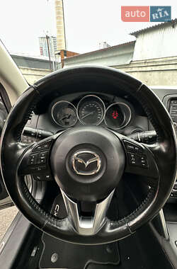 Позашляховик / Кросовер Mazda CX-5 2013 в 