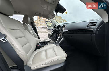 Позашляховик / Кросовер Mazda CX-5 2013 в 