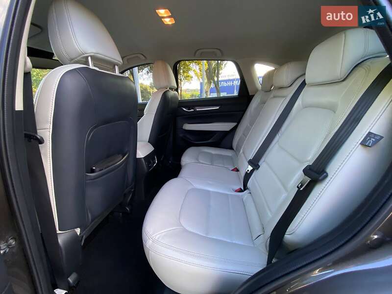 Позашляховик / Кросовер Mazda CX-5 2018 в Дніпрі
