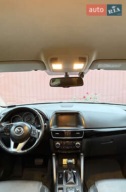 Позашляховик / Кросовер Mazda CX-5 2015 в 