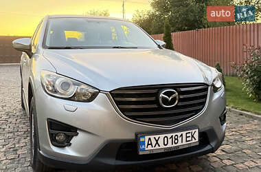Позашляховик / Кросовер Mazda CX-5 2015 в 