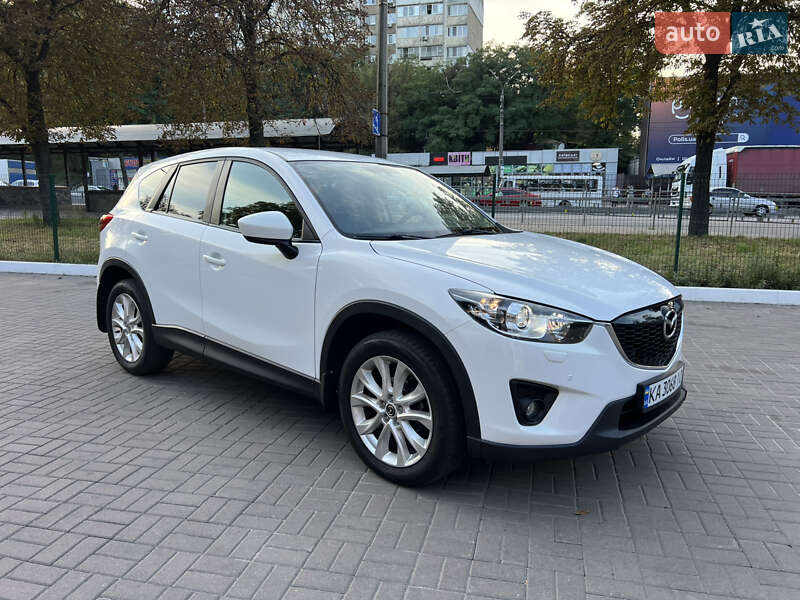 Позашляховик / Кросовер Mazda CX-5 2012 в 