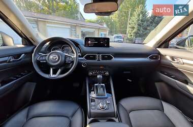 Позашляховик / Кросовер Mazda CX-5 2024 в 