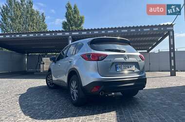 Позашляховик / Кросовер Mazda CX-5 2015 в 