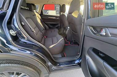 Позашляховик / Кросовер Mazda CX-5 2020 в 