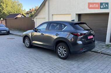 Позашляховик / Кросовер Mazda CX-5 2022 в 