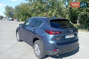 Позашляховик / Кросовер Mazda CX-5 2023 в 