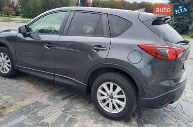 Позашляховик / Кросовер Mazda CX-5 2016 в 