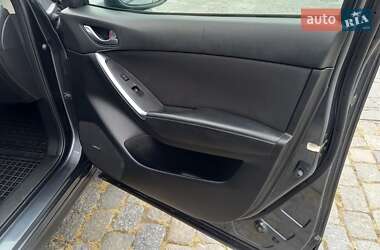 Позашляховик / Кросовер Mazda CX-5 2016 в 