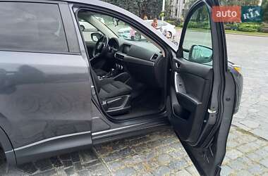 Позашляховик / Кросовер Mazda CX-5 2016 в 