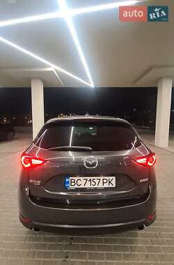 Внедорожник / Кроссовер Mazda CX-5 2017 в 