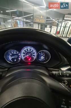 Внедорожник / Кроссовер Mazda CX-5 2017 в 