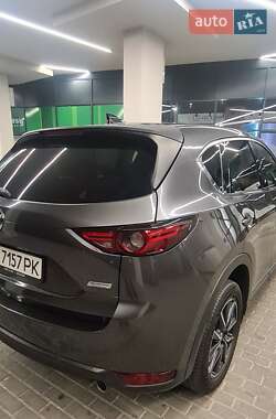 Внедорожник / Кроссовер Mazda CX-5 2017 в 