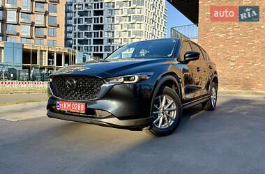 Позашляховик / Кросовер Mazda CX-5 2022 в 
