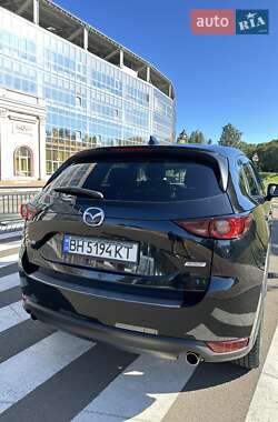 Внедорожник / Кроссовер Mazda CX-5 2018 в 