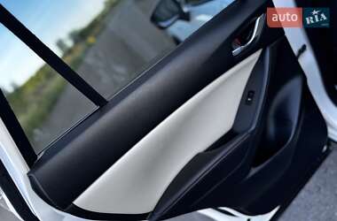 Внедорожник / Кроссовер Mazda CX-5 2014 в 