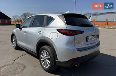 Позашляховик / Кросовер Mazda CX-5 2023 в 