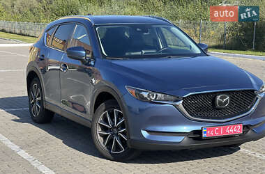 Позашляховик / Кросовер Mazda CX-5 2018 в 